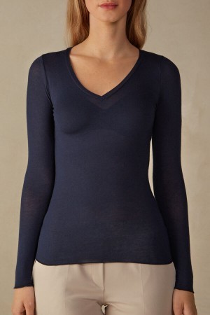 Blue Intimissimi V-neck top in Modal Ultralight with Cashmere | CANZX38700