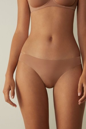 Natural Intimissimi Brazilian Panties in Seamless Ultra Light Microfiber | LCASX77580