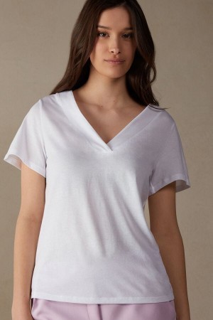 White Intimissimi Short Sleeve V-neck Top in Supima® Ultrafresh Cotton | CAZPD31890