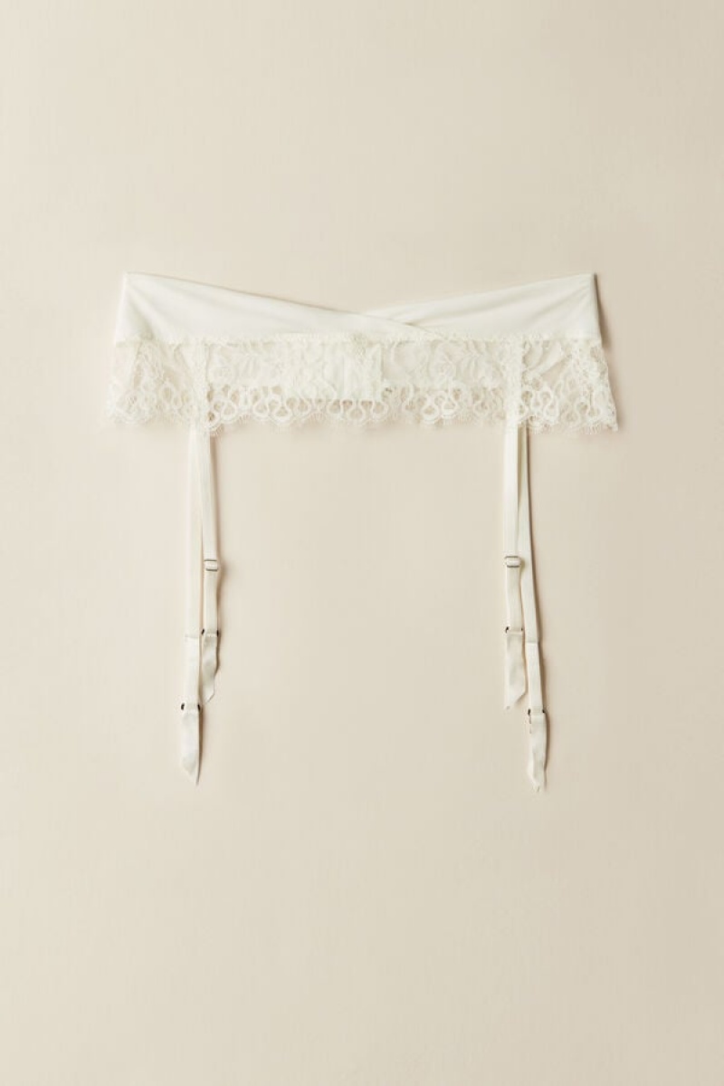 White Intimissimi Eternal Love Garter Belt | ACAWC57880