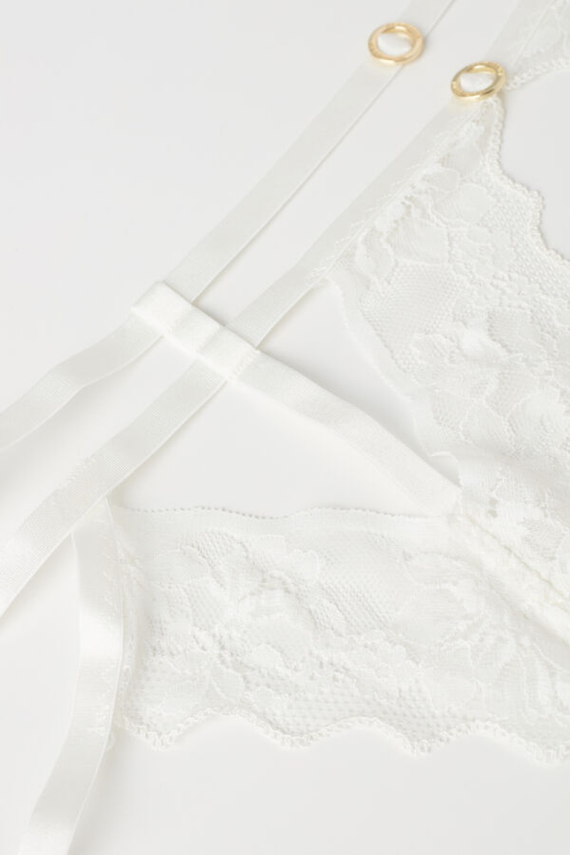 White Intimissimi Fearless Femininity Garter Belt | GCAEC82638