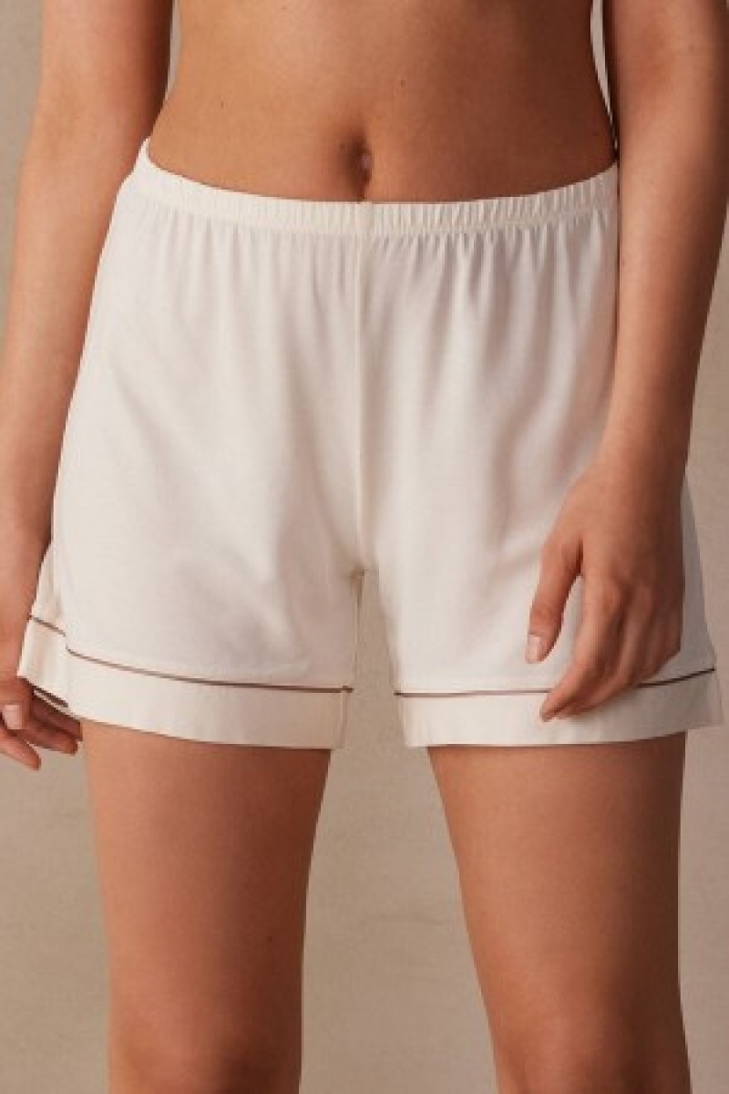 Natural Intimissimi Modal Shorts with Contrast Trim | CAJZR70464