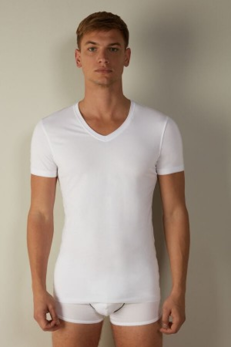 White Intimissimi V-neck T-shirt in Stretch Supima® Cotton | CAQCS53206